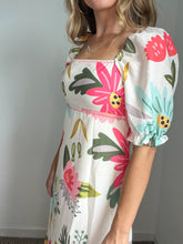 Load image into Gallery viewer, Carrie Floral Print Dress
