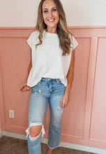 Load image into Gallery viewer, Taylor Sweater Vest
