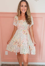 Load image into Gallery viewer, Andi Floral Smocked Dress
