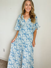 Load image into Gallery viewer, Victoria Floral Maxi Dress
