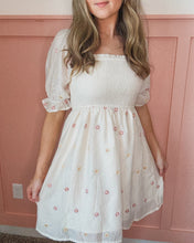 Load image into Gallery viewer, Summer Breeze Smocked Floral Print Dress
