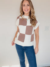 Load image into Gallery viewer, Checkered Crew Neck Short Sleeve Sweater
