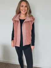 Load image into Gallery viewer, Emma Fleece Sherpa Vest- Rose Color
