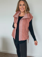 Load image into Gallery viewer, Emma Fleece Sherpa Vest- Rose Color
