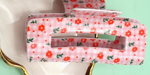 Load image into Gallery viewer, Large Floral Daisy Rose Petal Claw Clip
