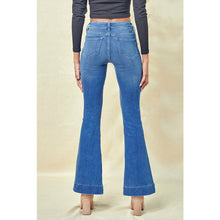 Load image into Gallery viewer, Jane High Rise Flare Jeans Light-Wash
