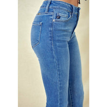 Load image into Gallery viewer, Jane High Rise Flare Jeans Light-Wash
